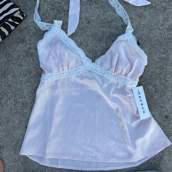 PacSun Pink Lace Cami and Blue Denim Skirt - Picture 2 of 4